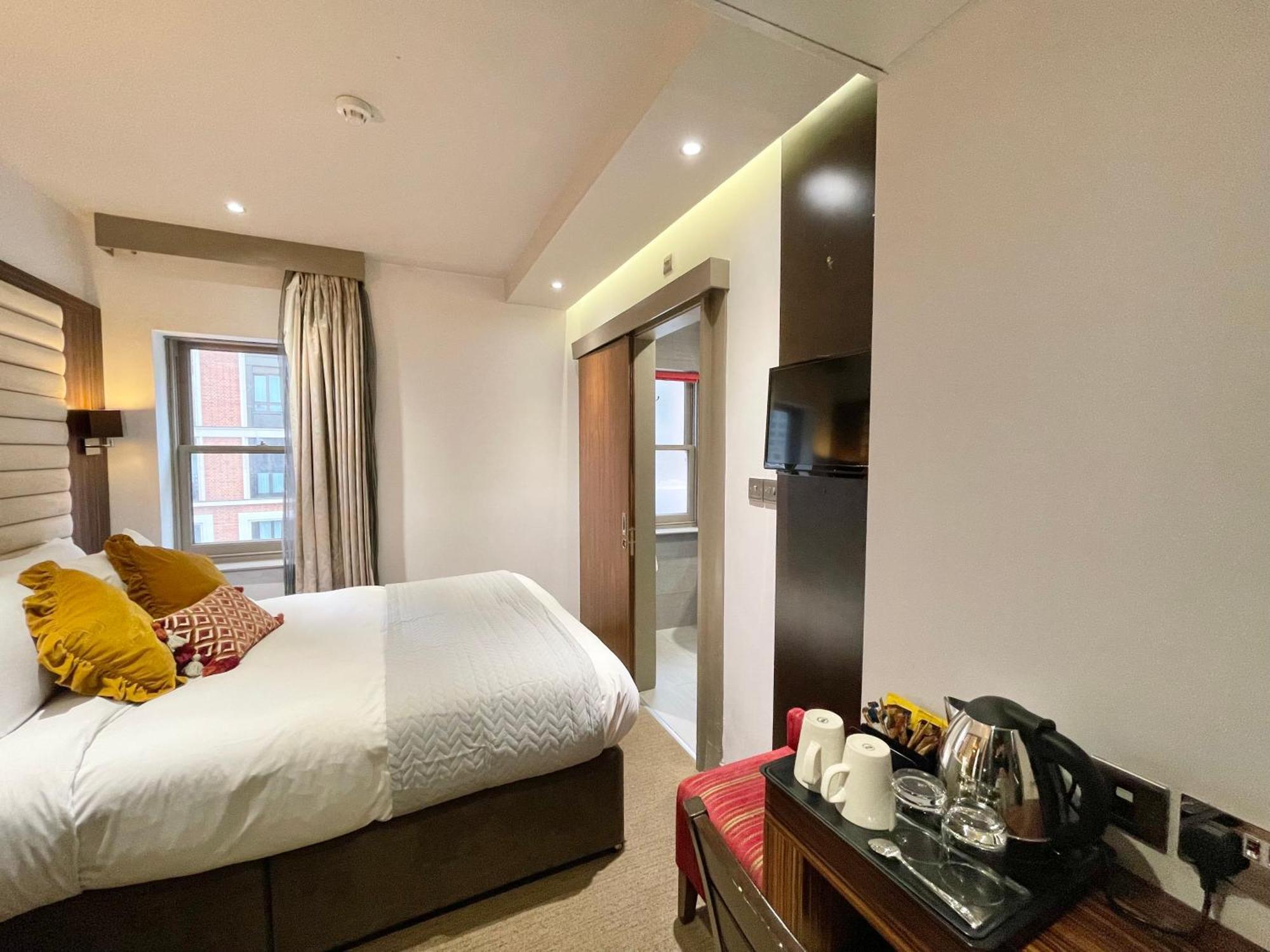 Maitrise Hotel Londra Exterior foto
